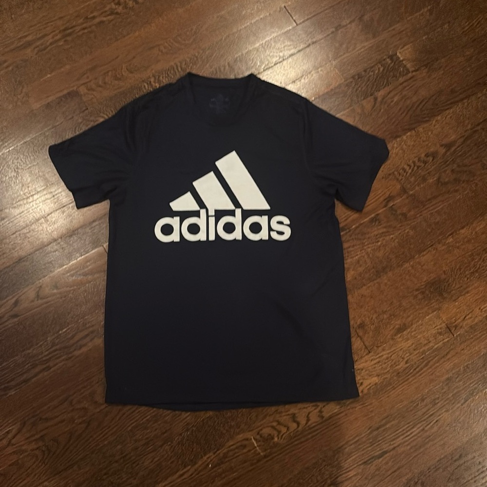 Women’s adidas t shirt